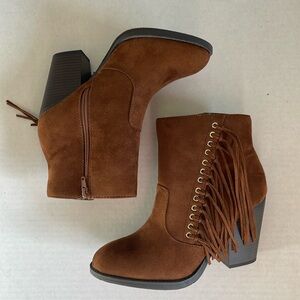 🆕 Soda Brown Faux Suede Booties